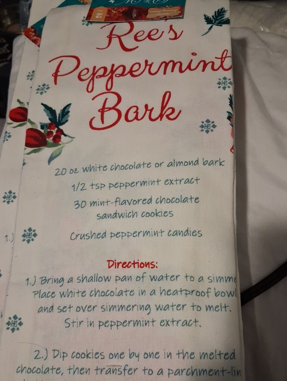 The Pioneer Woman Peppermint Bark Tea Towel - White with Red & Green